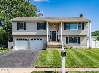 48 Cypress Rd, Toms River, NJ 08753