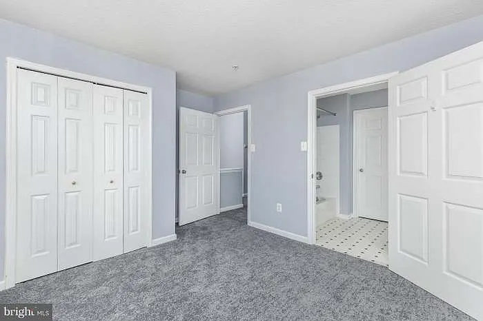 3033 Hunting Ridge Dr — Photo 9
