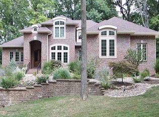 1005 Berry Ln, Edwardsville, IL 62025