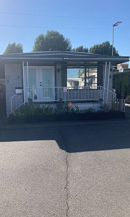 1st image of 9097 Rosecrans Ave Spc 9