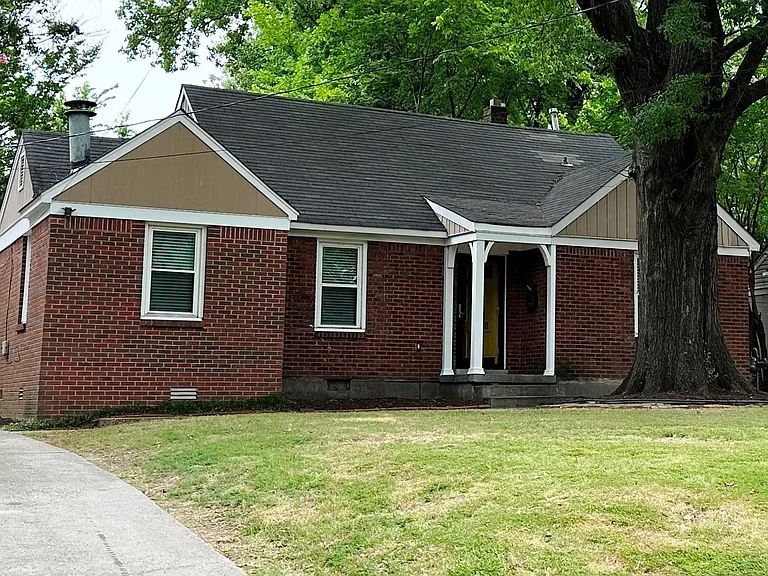 2888 Midland Ave — Photo 1
