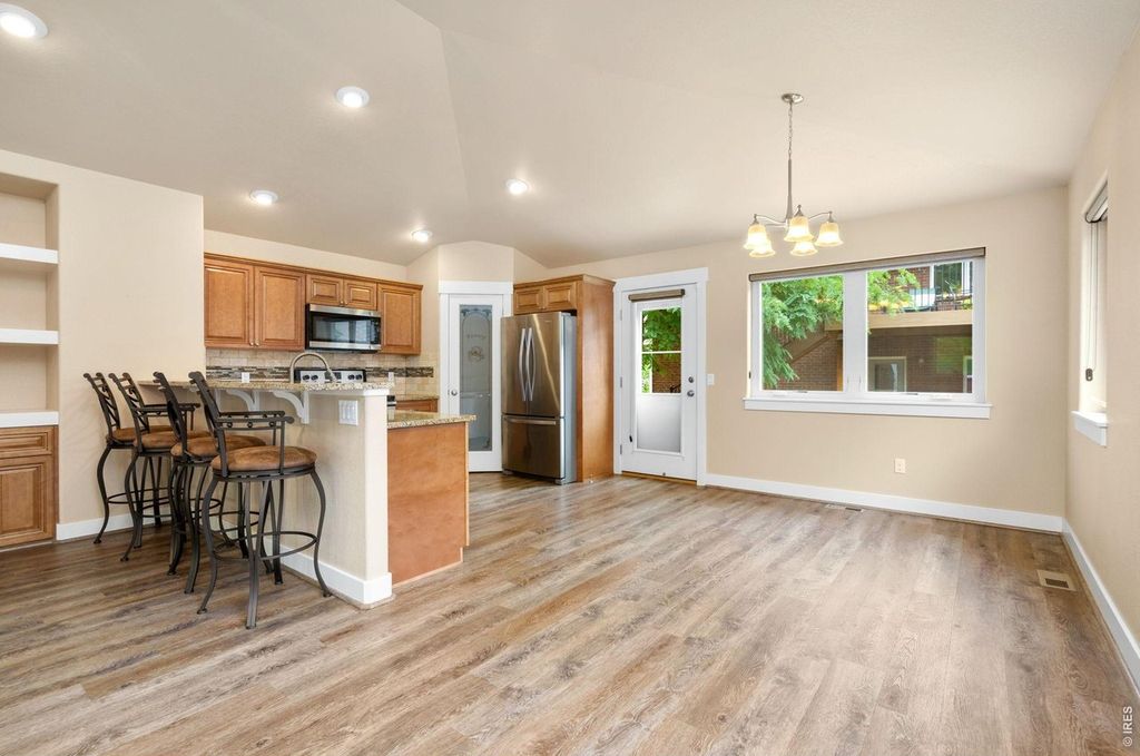 2108 Friar Tuck Ct