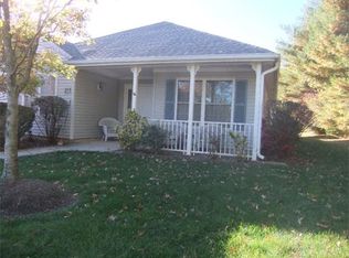 253 Nighthawk Dr, Monroe Township, NJ