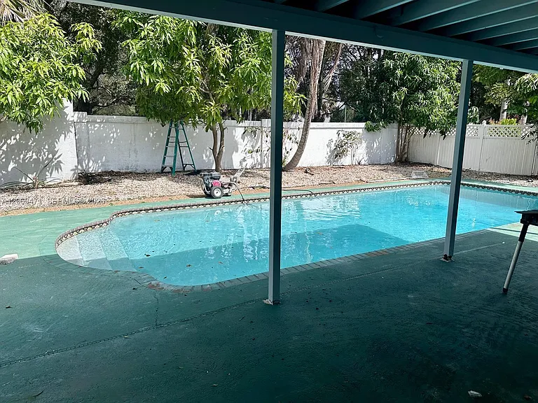 6777 NW 4th St — Photo 11