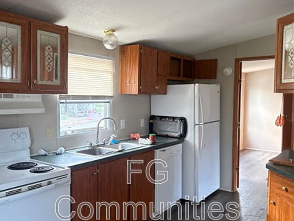 3rd image of 3160 Dunn St Lot 22