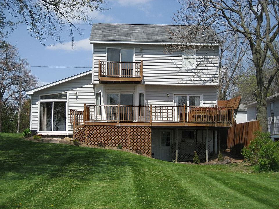 6522 Lake Rd, Fenton, MI 48430 Zillow