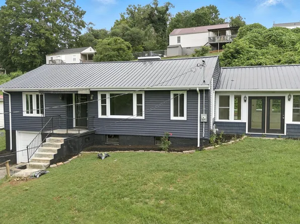 3974 Memorial Blvd, Kingsport, TN 37664