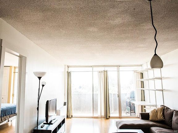 3rd image of 909 Logan St #7H