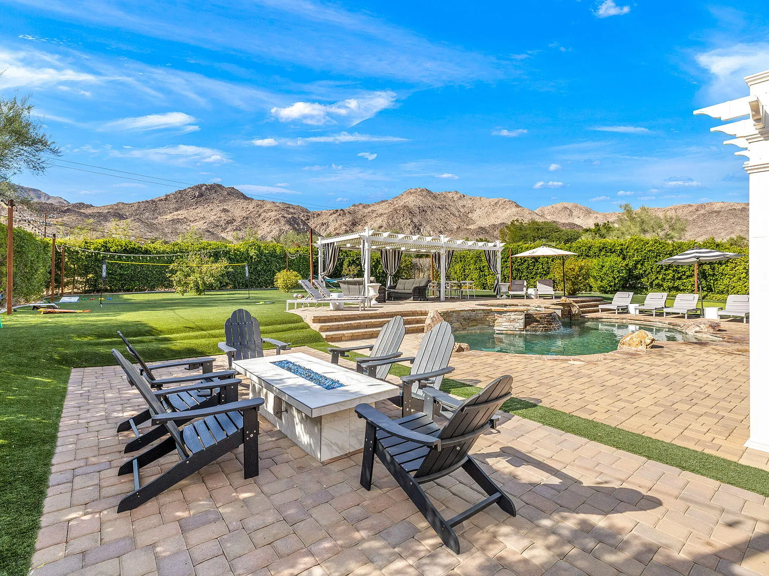 5 bed, 4858 sqft, $35,000 — Photo 1