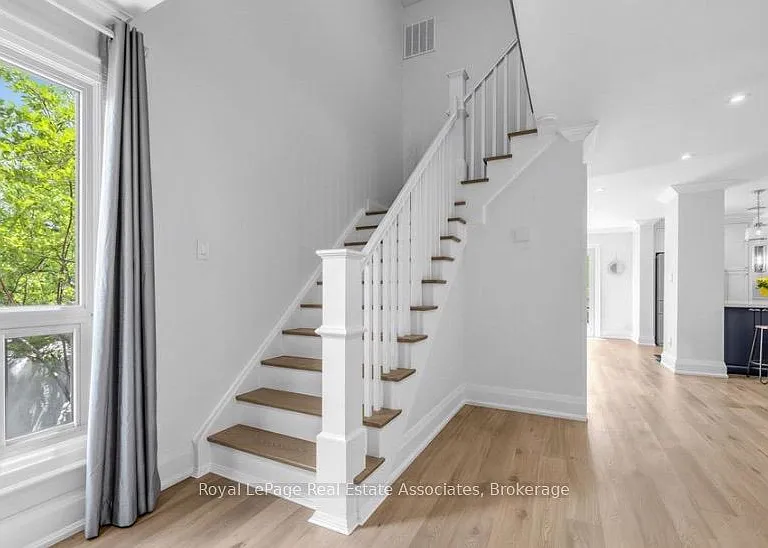 6760 Dolmage Ct — Photo 11