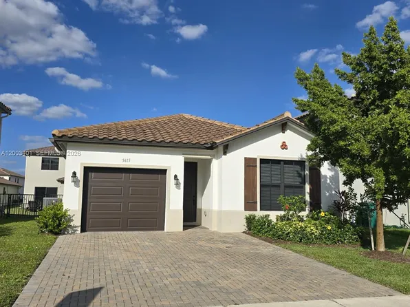 5615 Carrara Dr, Immokalee, FL 34142