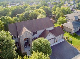 7400 Inland Ln N, Maple Grove, MN 55311