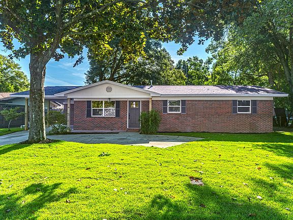 3rd image of 103 Virginia Dr
