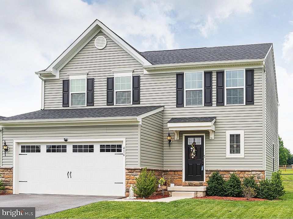 1st image of 416 Brickus Cir