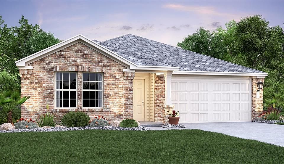1st image of 137 Escondido Cir