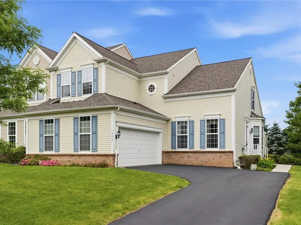 1526 Fox Ln, Breinigsville, PA 18031