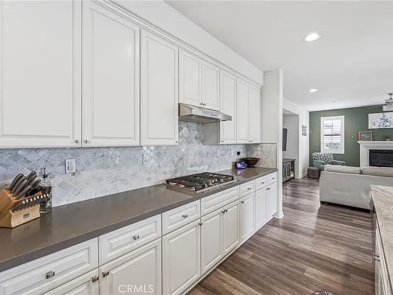 1470 Elliott Ct — Photo 14
