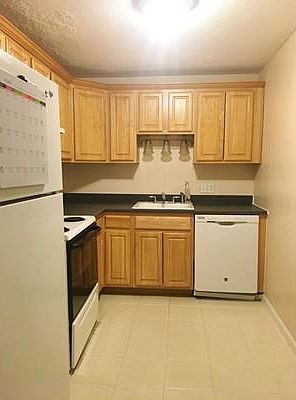 4th image of 440 North Ave APT 210