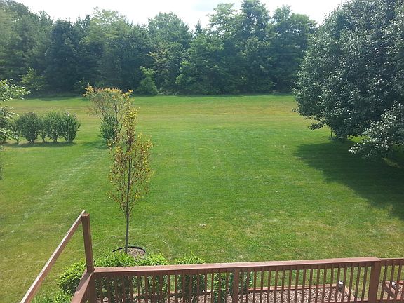 2nd image of 6729 Lexington Cir