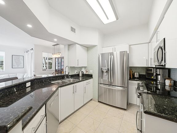5th image of 3145 NE 184th Street #5205