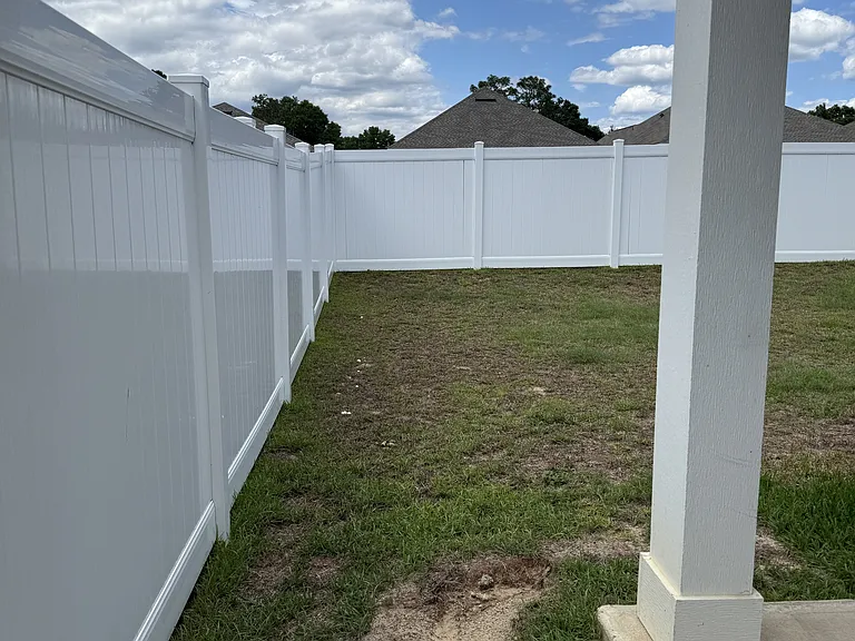 210 Lyla Ln — Photo 26