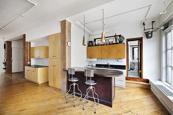 Rented by Stribling | media 17