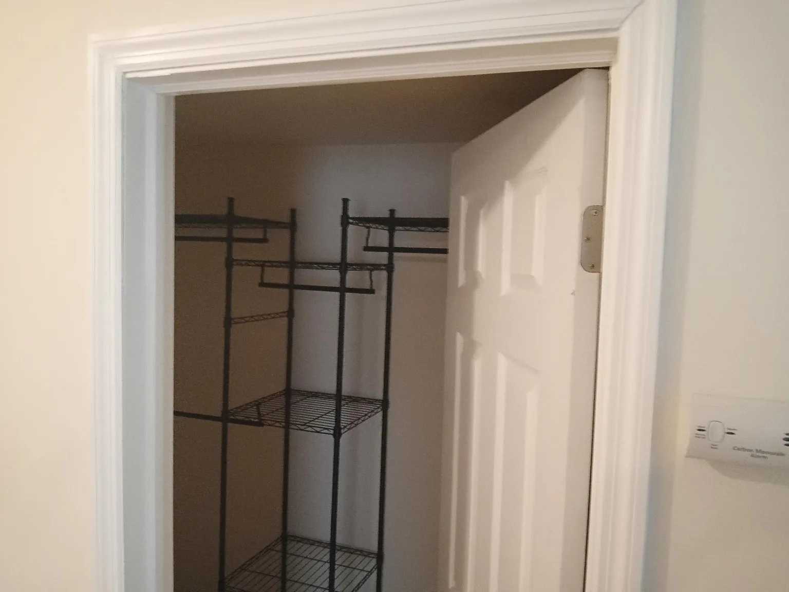 1 bed, 735 sqft, $1,135 — Photo 2