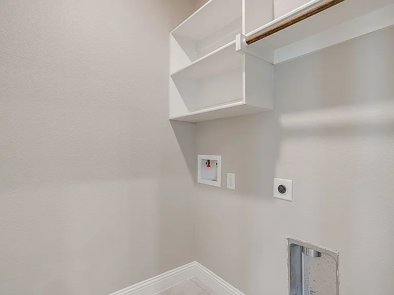 1448 Eagle Nest Dr — Photo 31