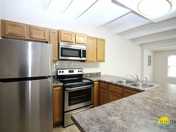 3rd image of 314 Miracle Strip Pkwy SW #15