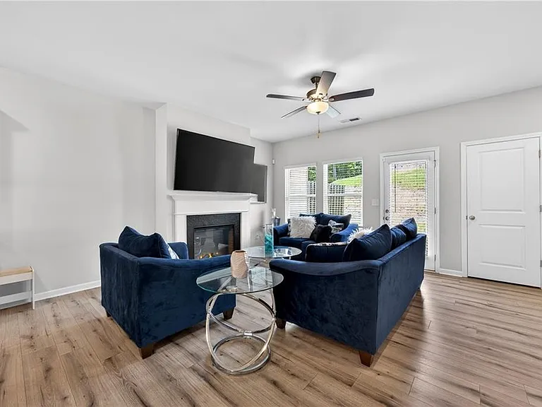 4312 Smithgall Ct — Photo 11
