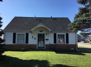 1416 W 14th St, Nitro, WV 25143