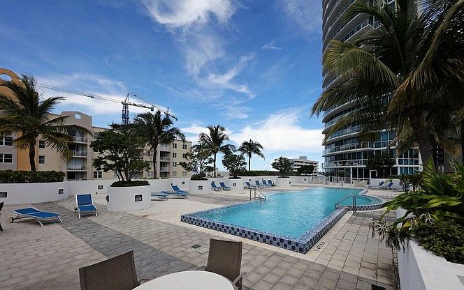 Platinum Condominium Miami