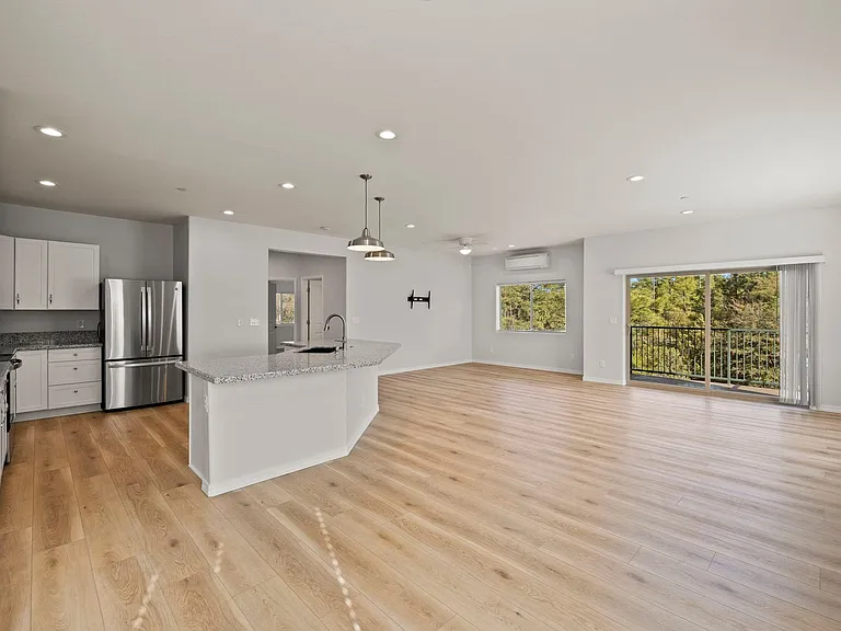 Cala Luxury Apartments — Photo 25