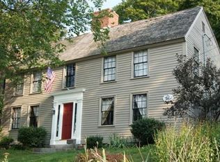 27 High St, Ipswich, MA 01938
