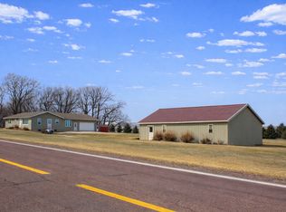 62328 340th St, Butterfield, MN 56120