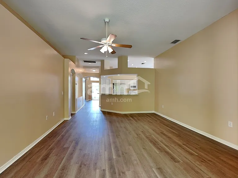 30450 Wrencrest Dr — Photo 8