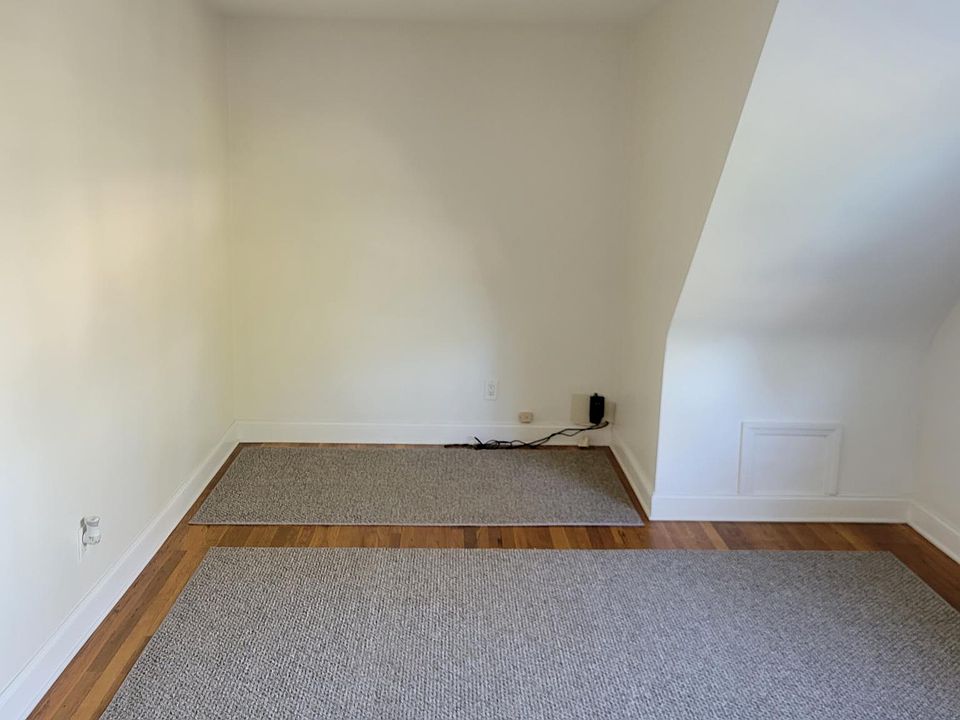 1st image of 8600 260th St