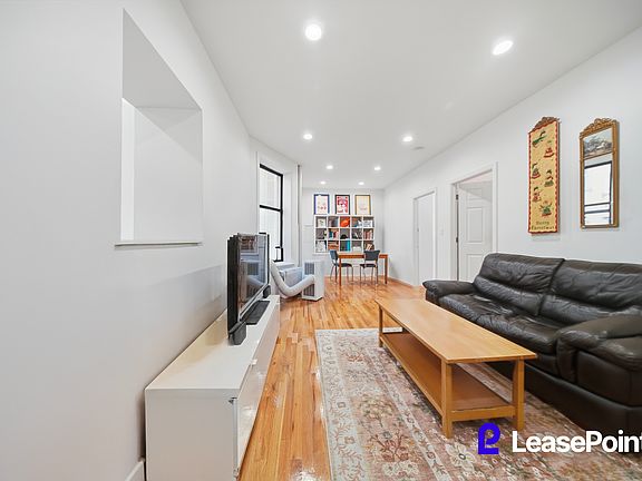 2nd image of 509 W 170th St APT 31