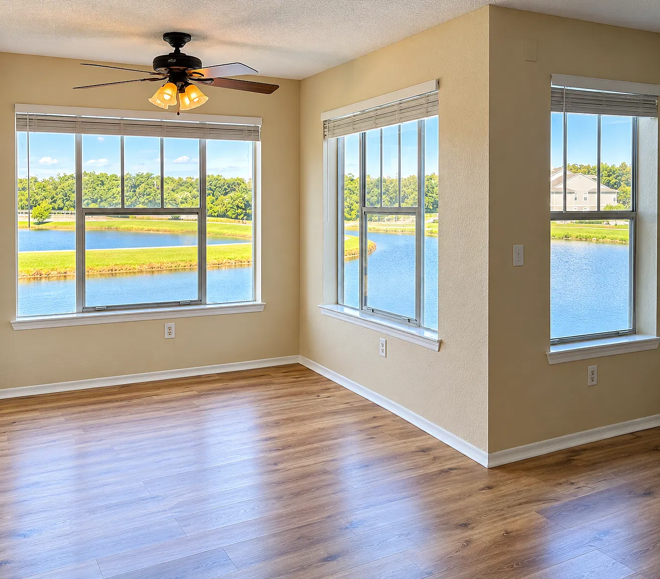 2 bed, 1026 sqft, $1,550 — Photo 1