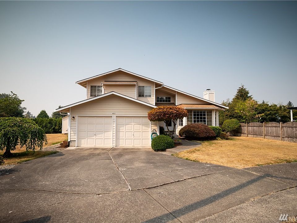 1st image of 401 21st Avenue Ct