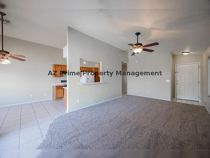 1654 W Geronimo St — Photo 5