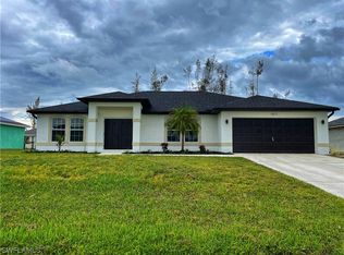 1817 NE 4th Ave, Cape Coral, FL 33909