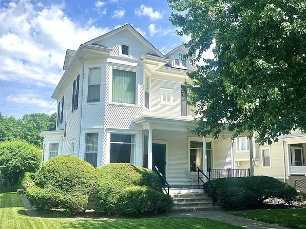 212 E Cleveland St, Spring Valley, IL 61362
