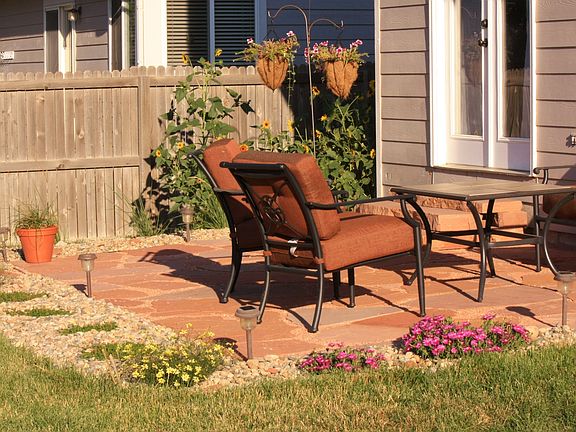 Flagstone patio