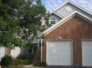 4 Arbordale Ct #4, Algonquin, IL 60102