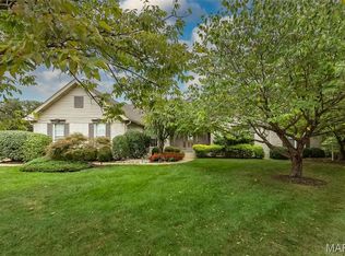 15901 Shady Forest Ct, Ballwin, MO 63021