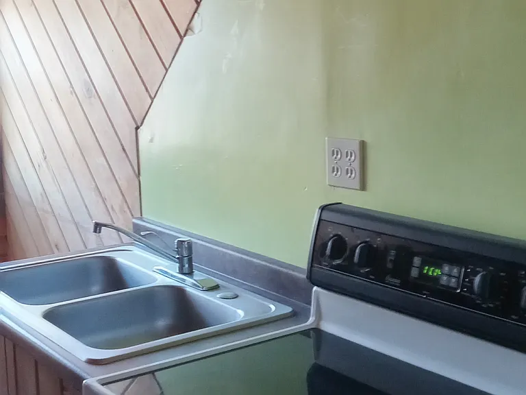 265 W Broadway St #1 — Photo 7