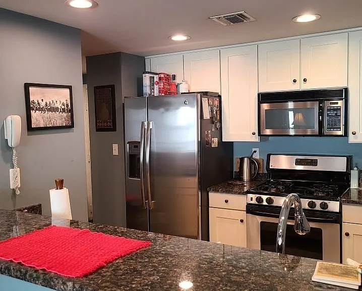920 Jefferson St #404 — Photo 4