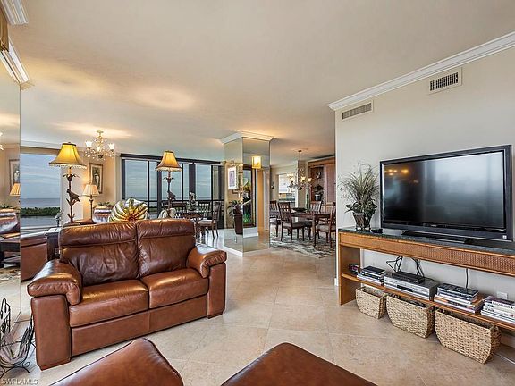 3rd image of 5555 Heron Point Dr 802 #802