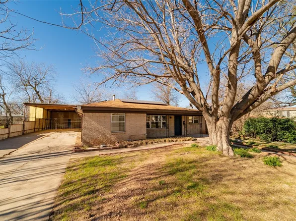 4021 Dakota Trl, Lake Worth, TX 76135